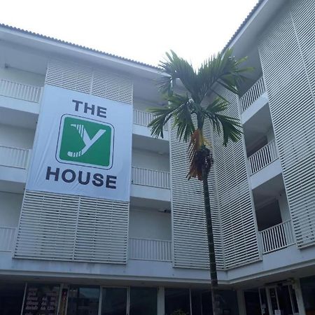 ホテル The Y House チエンマイ エクステリア 写真